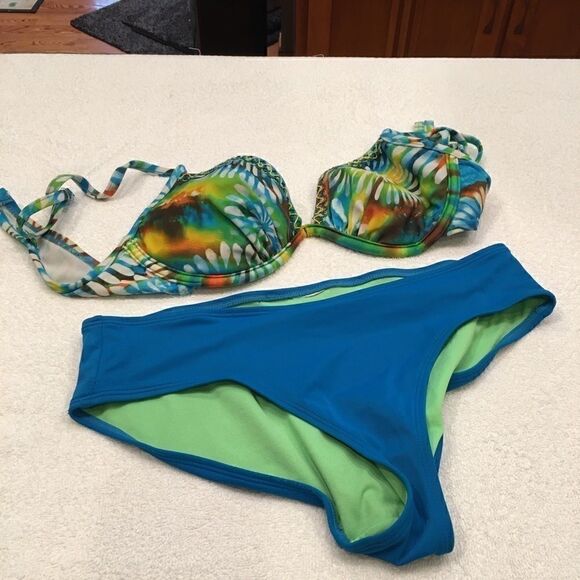 Gossip 2 piece bikini blue green adjustable strap - Picture 2 of 7